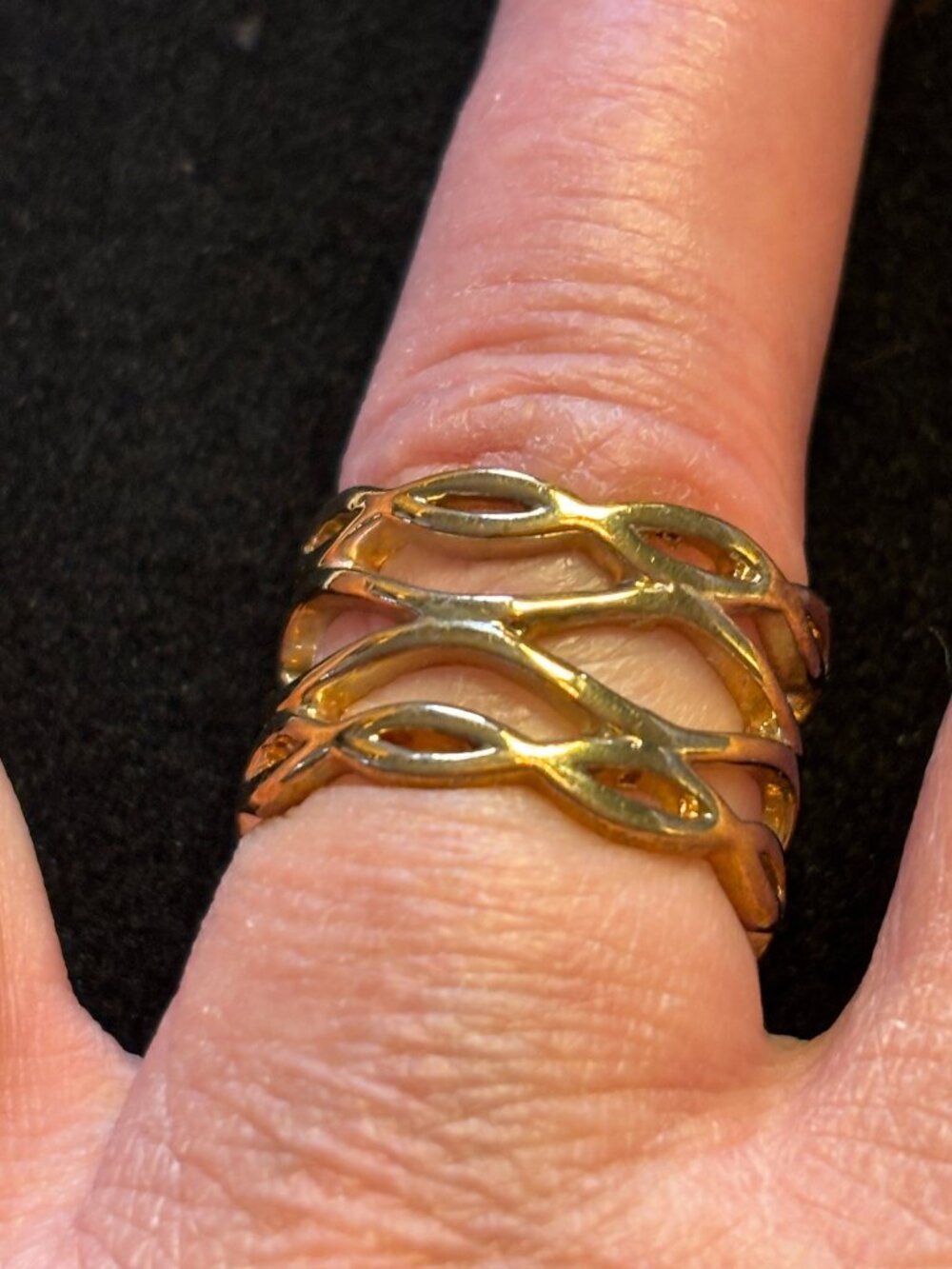 Wide Gold Tone Openwork Multi Strand Wave Statement Ring Size 5.5